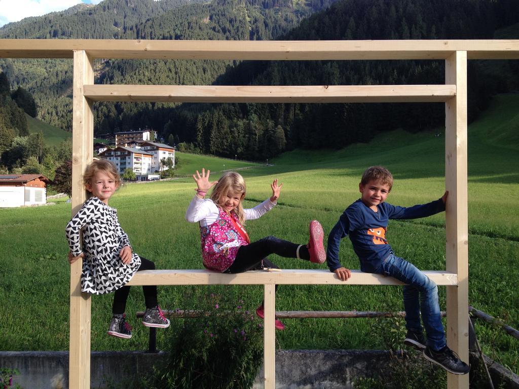 Landhaus Kumbichl Mayrhofen Δωμάτιο φωτογραφία