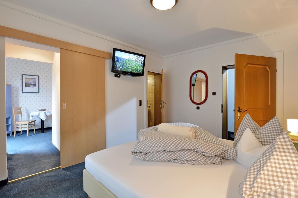 Landhaus Kumbichl Mayrhofen Δωμάτιο φωτογραφία