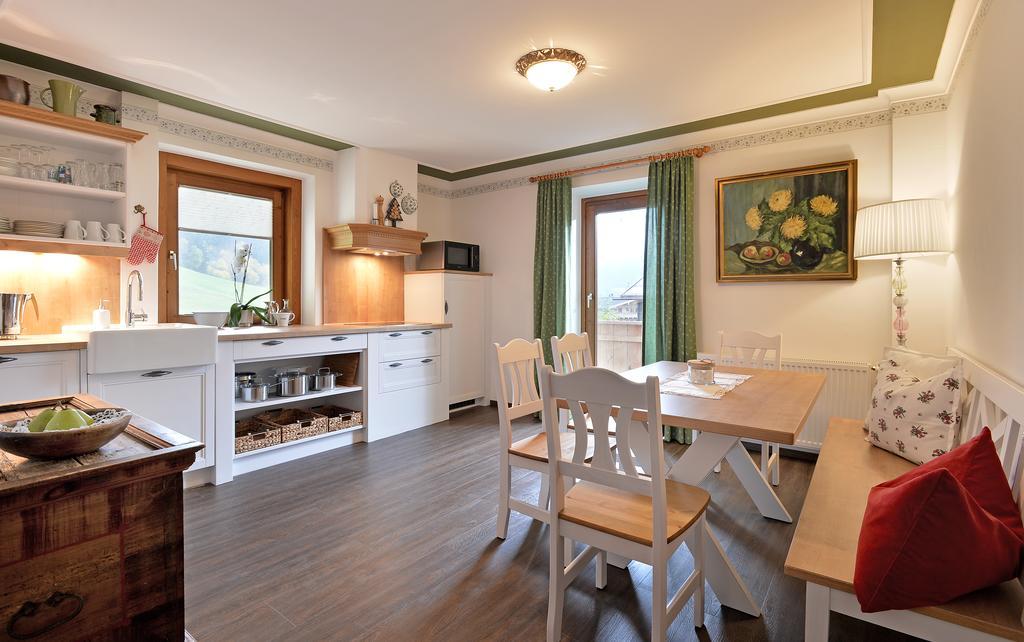 Landhaus Kumbichl Mayrhofen Δωμάτιο φωτογραφία